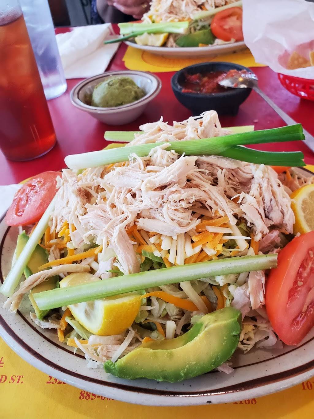 El Molinito | restaurant | 3675 W Ina Rd, Tucson, AZ 85741, USA | 5207441188 OR +1 520-744-1188