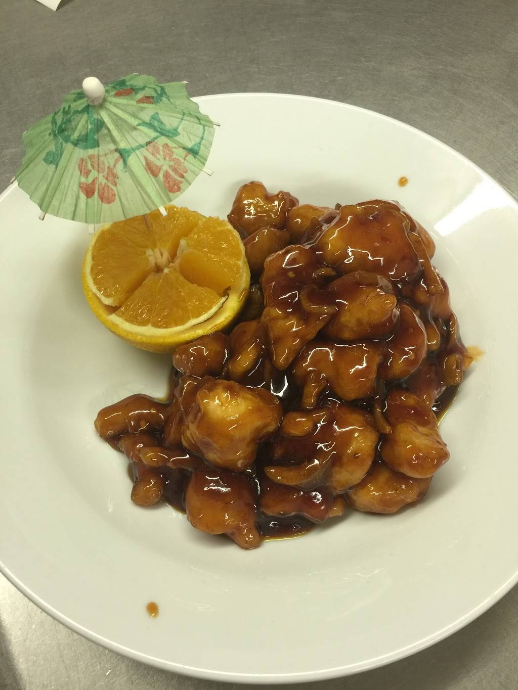 Golden Dragon Chinese Restaurant | restaurant | 2 South Rollins Rd, Fox Lake, IL 60020, USA | 8475876733 OR +1 847-587-6733