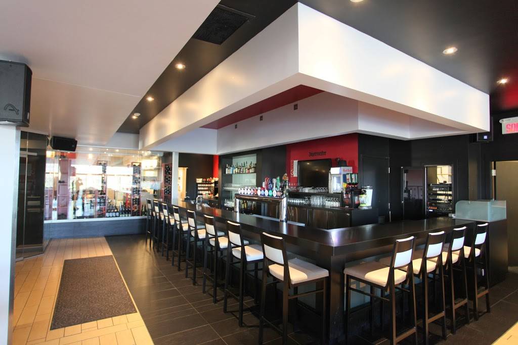 Restaurant Giovannina Lounge | restaurant | 151 Notre-Dame Sud, Sainte-Marie, QC G6E 4A1, Canada | 4183876345 OR +1 418-387-6345