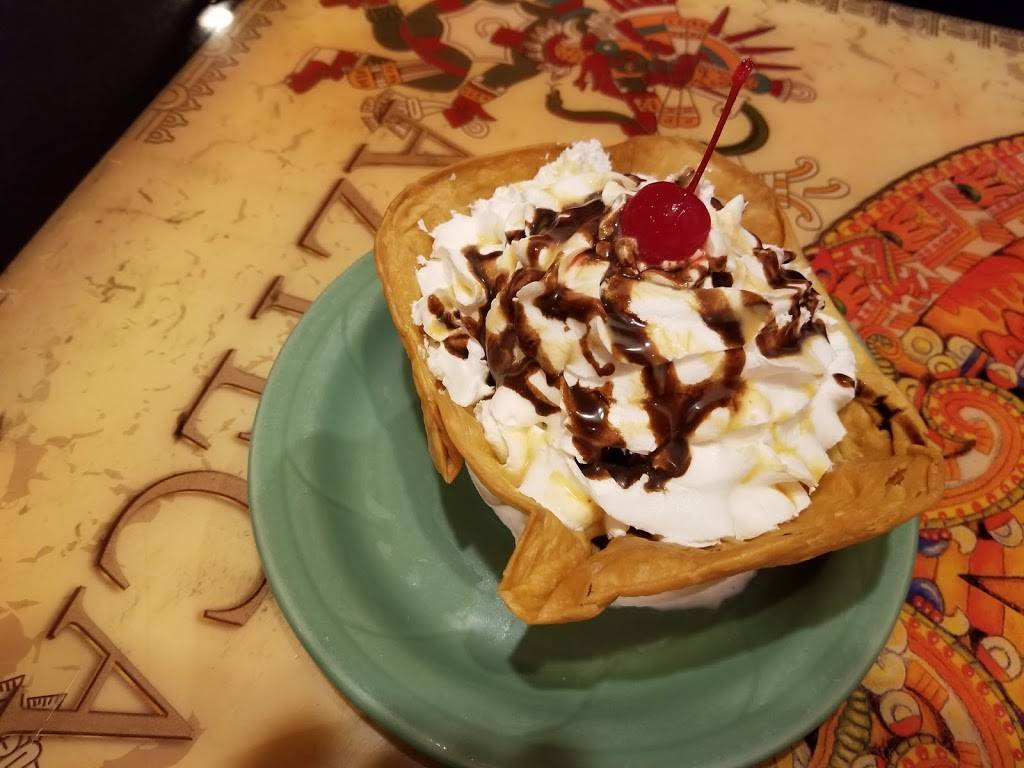 Chimis Fresh Mex | restaurant | 520 N Hwy 67, Florissant, MO 63031, USA | 3148391319 OR +1 314-839-1319