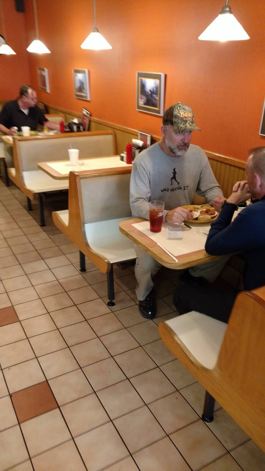 Dannys Cafe | restaurant | 110 W Front St, Burlington, NC 27215, USA | 3362264422 OR +1 336-226-4422