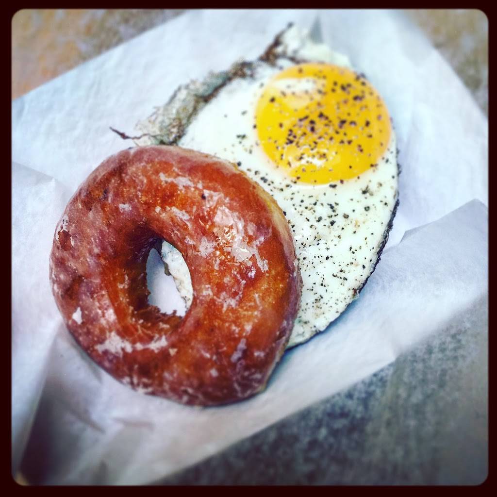 Liberty Rock Tavern | restaurant | 229 Bridgeport Ave, Milford, CT 06460, USA | 2032833485 OR +1 203-283-3485