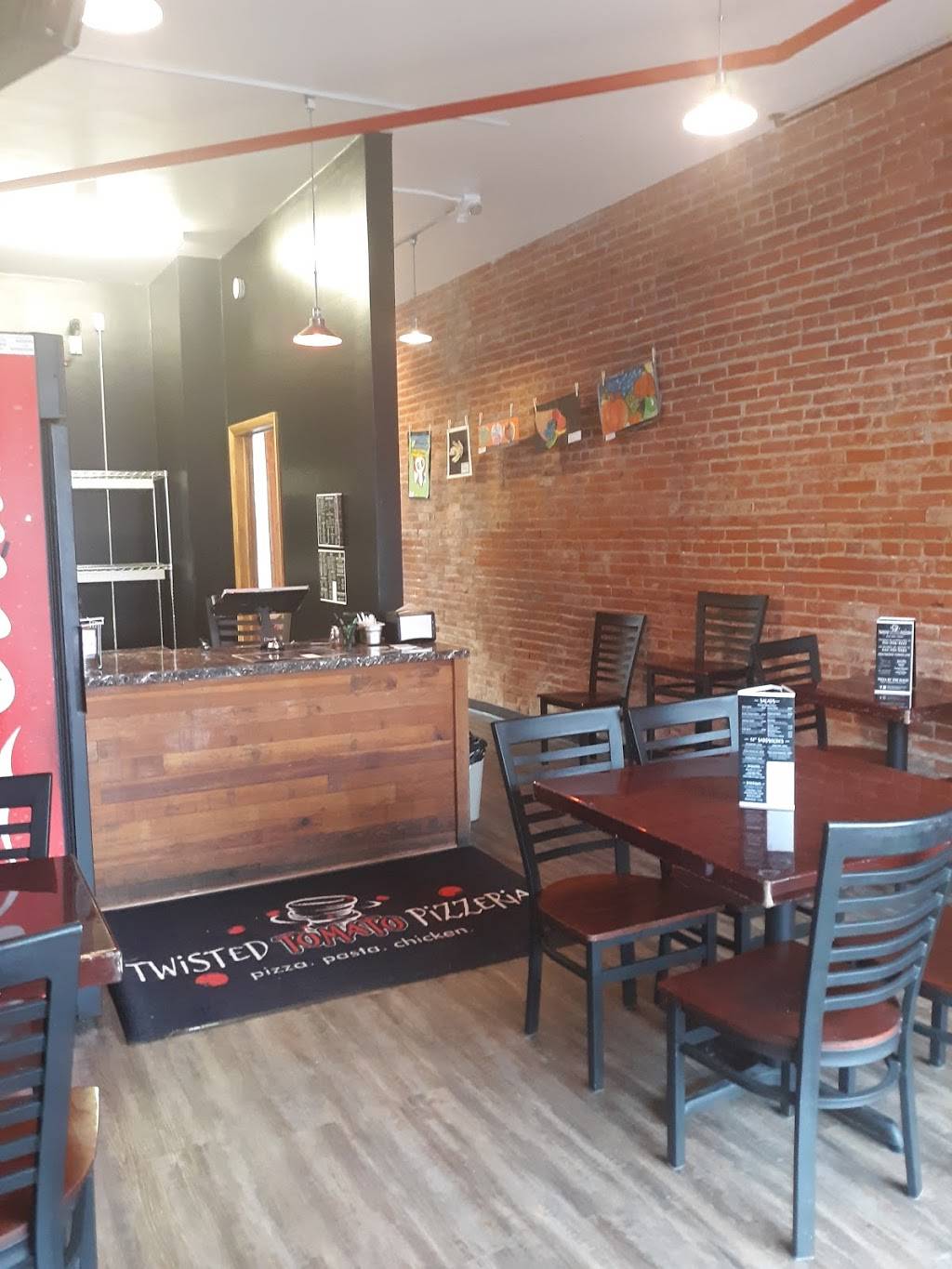 Twisted Tomato Pizzeria | meal delivery | 656 Broadway Ave, Bedford, OH 44146, USA | 4402525284 OR +1 440-252-5284