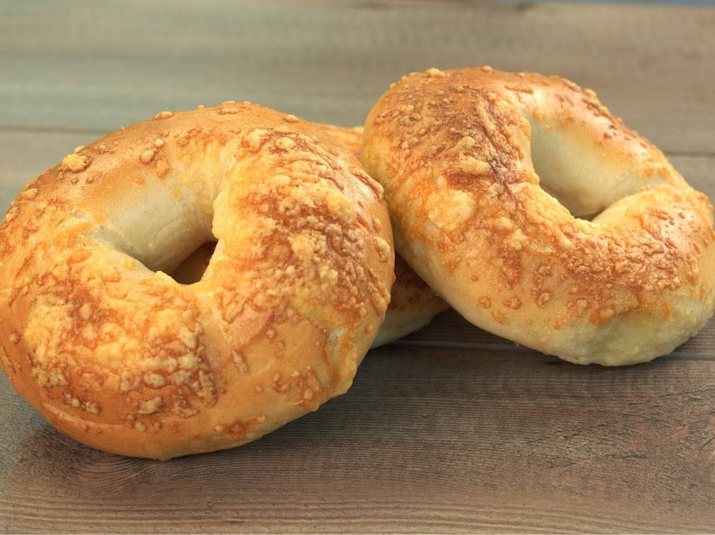 Newark Deli & Bagels | meal takeaway | 36 E Main St, Newark, DE 19711, USA | 3022667150 OR +1 302-266-7150