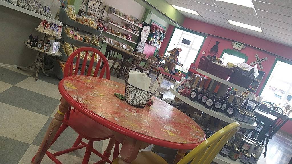 WhistleStop Sweet Shop & Diner | restaurant | 1508 3rd St suite b, Marysville, WA 98270, USA | 3603227432 OR +1 360-322-7432