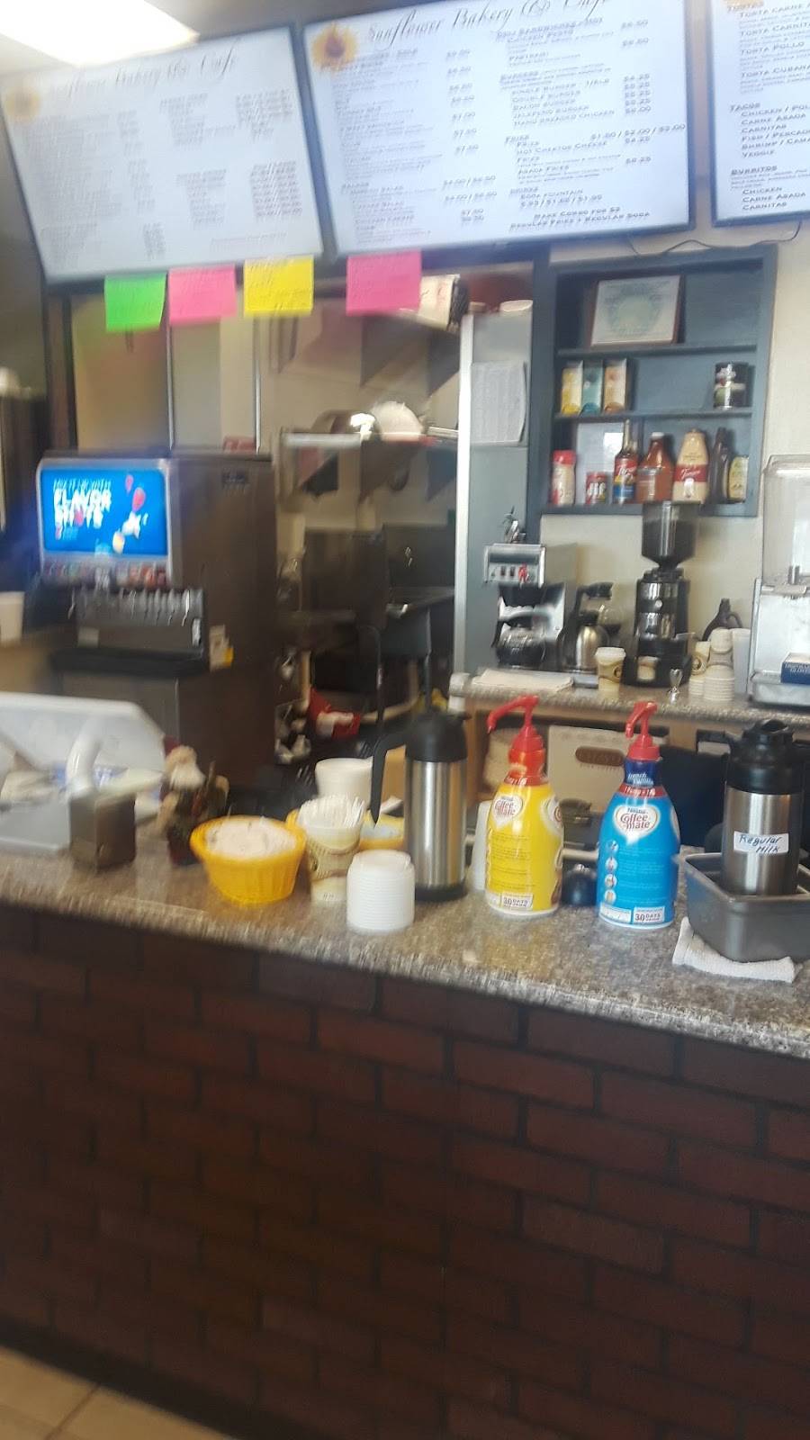 POKERS PIZZA | restaurant | 624 Morning Dr, Bakersfield, CA 93306, USA | 6613666600 OR +1 661-366-6600