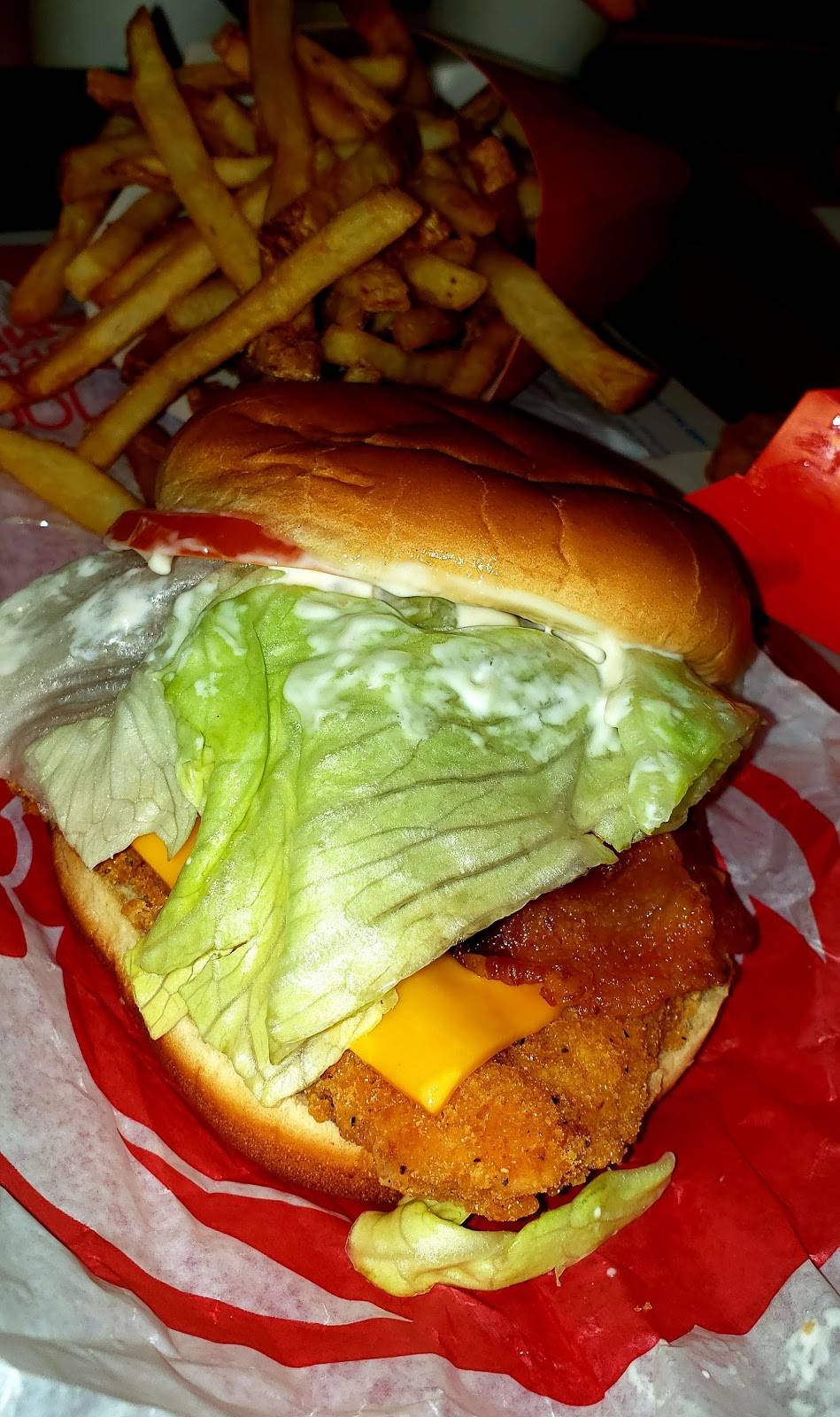 Wendys | restaurant | 30725 West 12 Mile Road, Farmington, MI 48334, USA | 2484747500 OR +1 248-474-7500