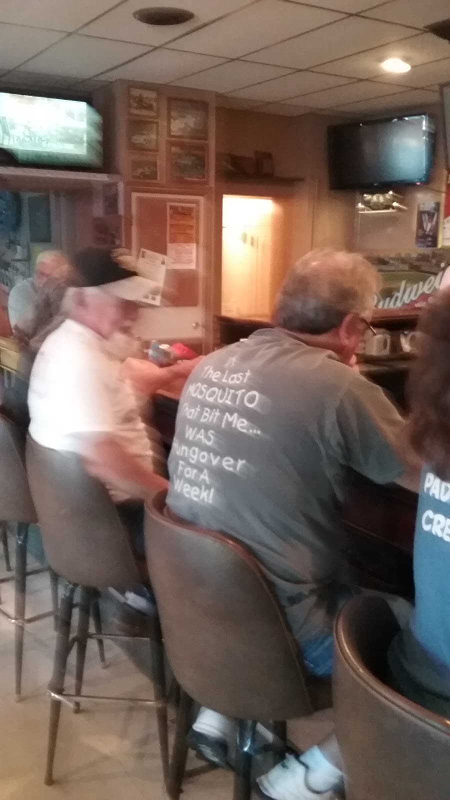 Haller’s Bar and Grill | restaurant | 1619 Osborn St, Burlington, IA 52601, USA | 3197524610 OR +1 319-752-4610