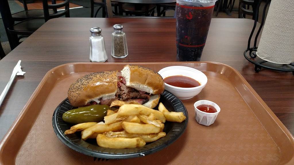 Bill Miller Bar-B-Q | restaurant | 7140 Northwest Loop 410 #4116, San Antonio, TX 78238, USA | 2105231263 OR +1 210-523-1263