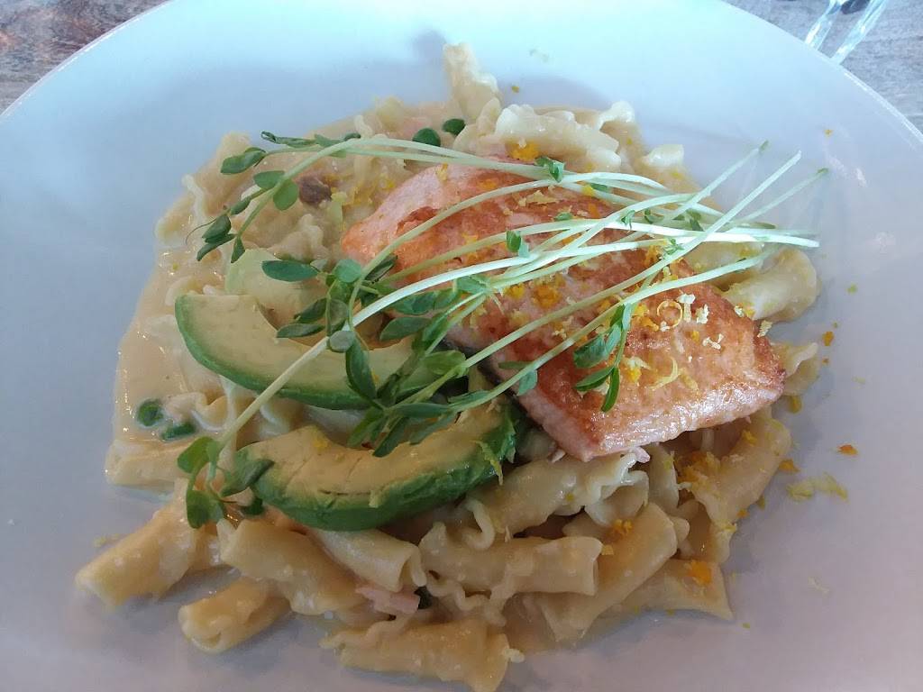 Homestead Kitchen & Cocktails | restaurant | 163 Town Center Avenue, Columbiana, OH 44408, USA | 3308927333 OR +1 330-892-7333