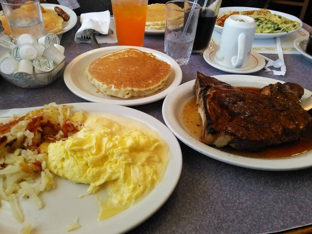 Teds Family Restaurant | restaurant | 580 Burnham Ave, Calumet City, IL 60409, USA | 7088621230 OR +1 708-862-1230