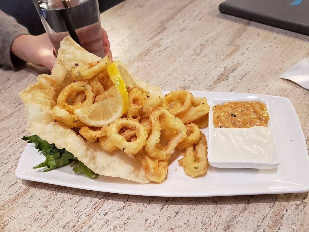 Shakou Naperville | restaurant | 22 E Chicago Ave, Naperville, IL 60540, USA | 3314724955 OR +1 331-472-4955