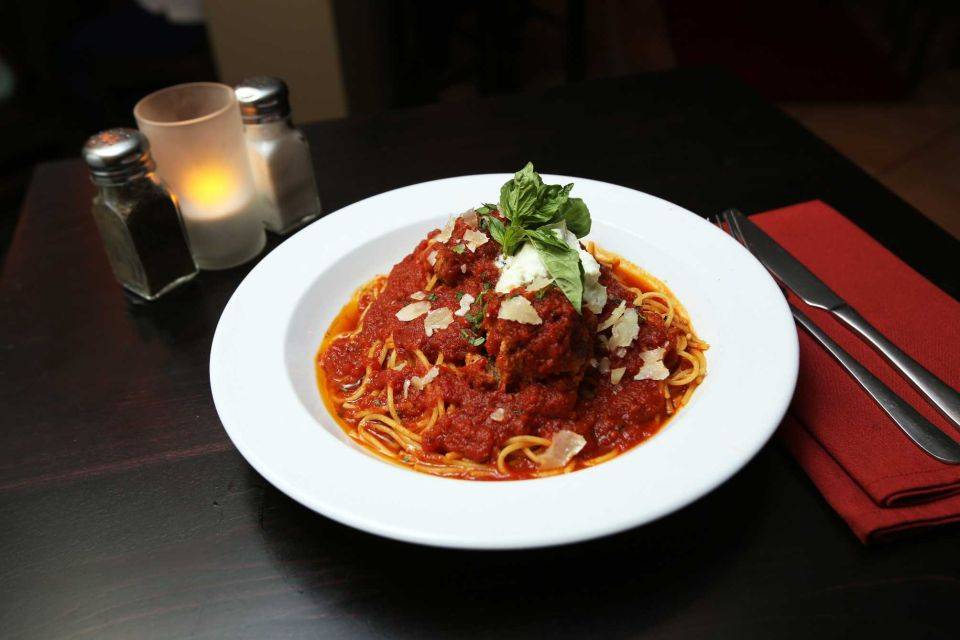 Tony Colombos | restaurant | 208 Sunrise Hwy, Rockville Centre, NY 11570, USA | 5166781996 OR +1 516-678-1996