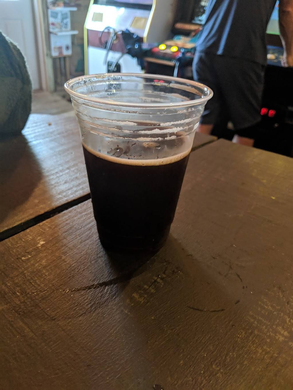 Treehouse Beer Company | restaurant | 911 Cedar Point Blvd, Cedar Point, NC 28584, USA | 2523547911 OR +1 252-354-7911