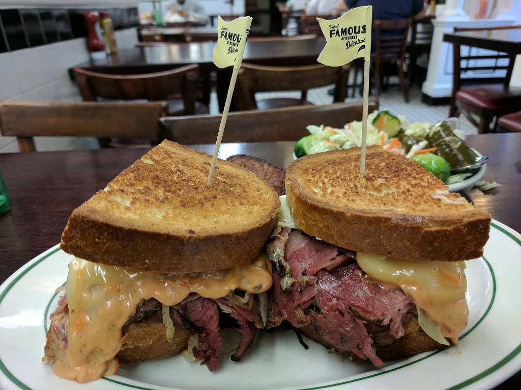 Famous 4th Street Delicatessen | restaurant | 700 S 4th St, Philadelphia, PA 19147, USA | 2159223274 OR +1 215-922-3274