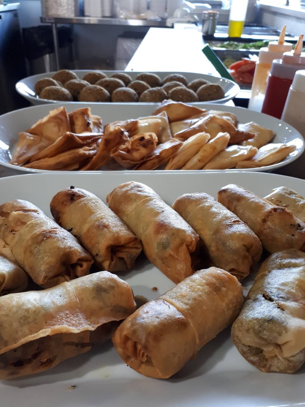 Mahdia Shawarma | restaurant | 50 Rolling Hills Dr Unit 8, Orangeville, ON L9W 6T6, Canada | 5198063336 OR +1 519-806-3336