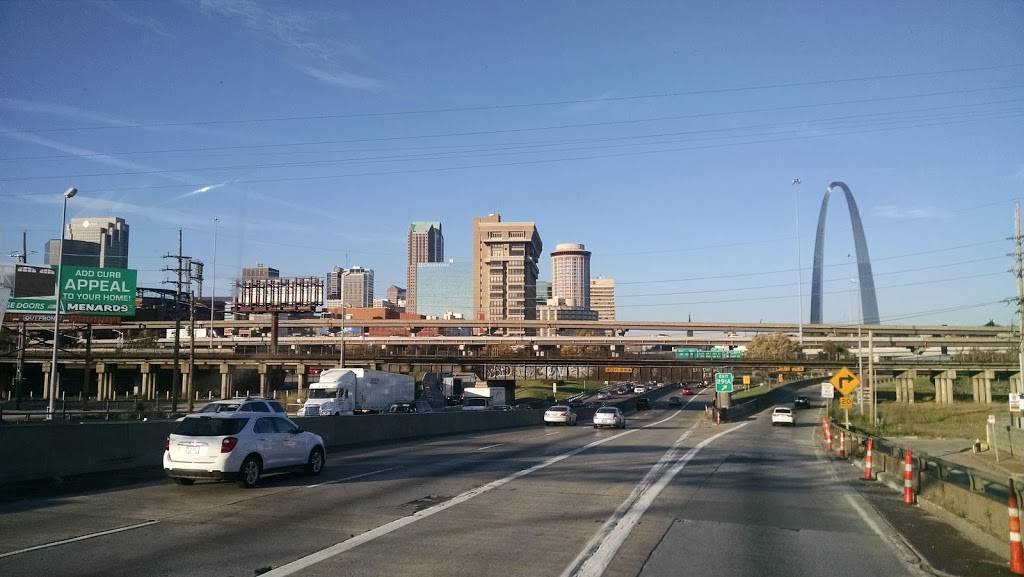 Flying J Travel Center | restaurant | 1701 W Evergreen Ave, Effingham, IL 62401, USA | 2173477161 OR +1 217-347-7161