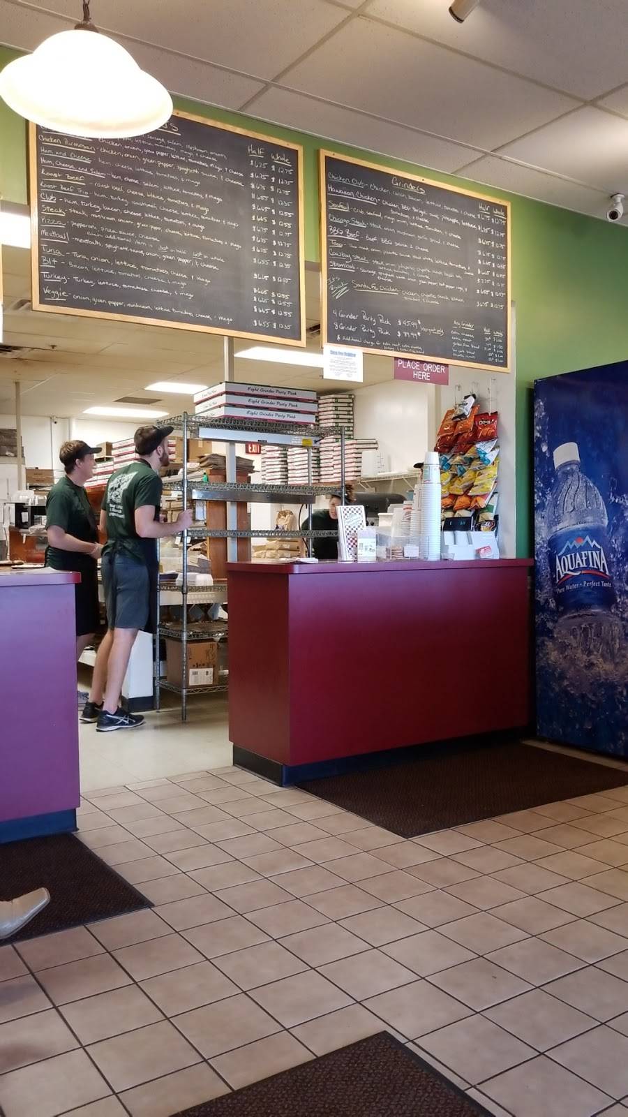 Mancinos Pizza & Grinders | restaurant | 9864 E Grand River Ave #210, Brighton, MI 48116, USA | 8102291600 OR +1 810-229-1600