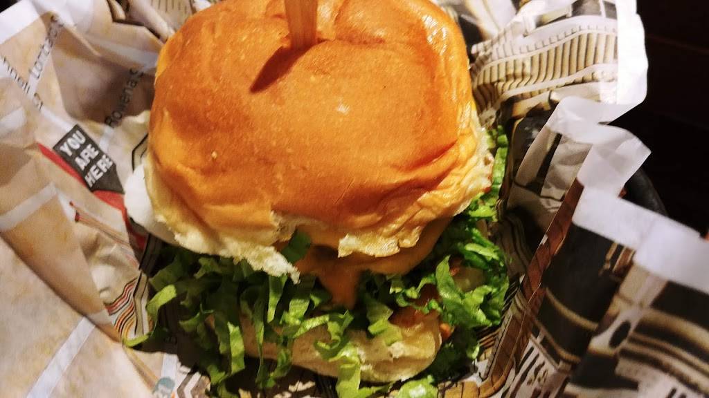 Wahlburgers | restaurant | 185 University Ave, Palo Alto, CA 94301, USA | 6503821389 OR +1 650-382-1389