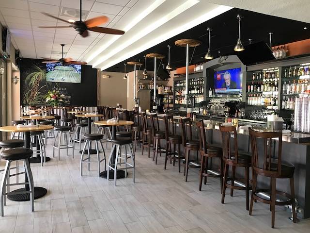 Ocean One Bar & Grille | restaurant | 777 E Atlantic Ave, Delray Beach, FL 33483, USA | 5612707373 OR +1 561-270-7373