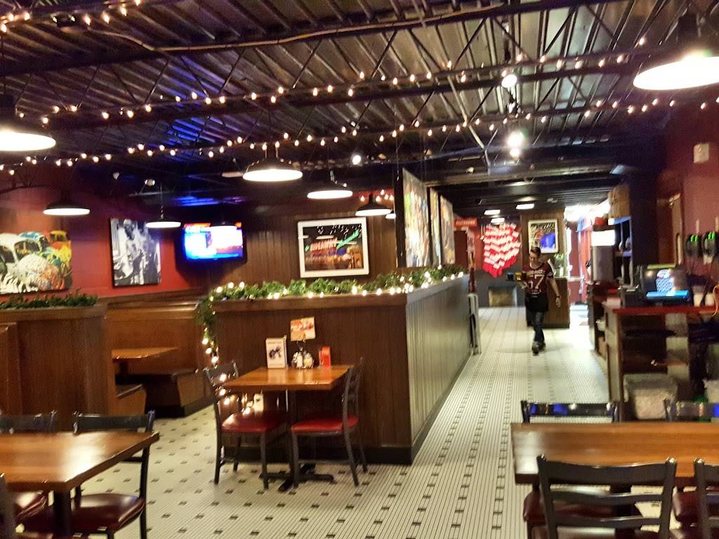 Hideaway Pizza | restaurant | 577 Buchanan Ave, Norman, OK 73069, USA | 4052924777 OR +1 405-292-4777