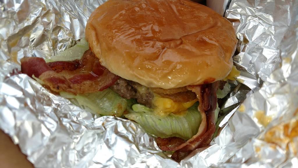 Good Times Burgers & Frozen Custard | restaurant | 4301 City Centre Dr, Firestone, CO 80504, USA | 3037766327 OR +1 303-776-6327