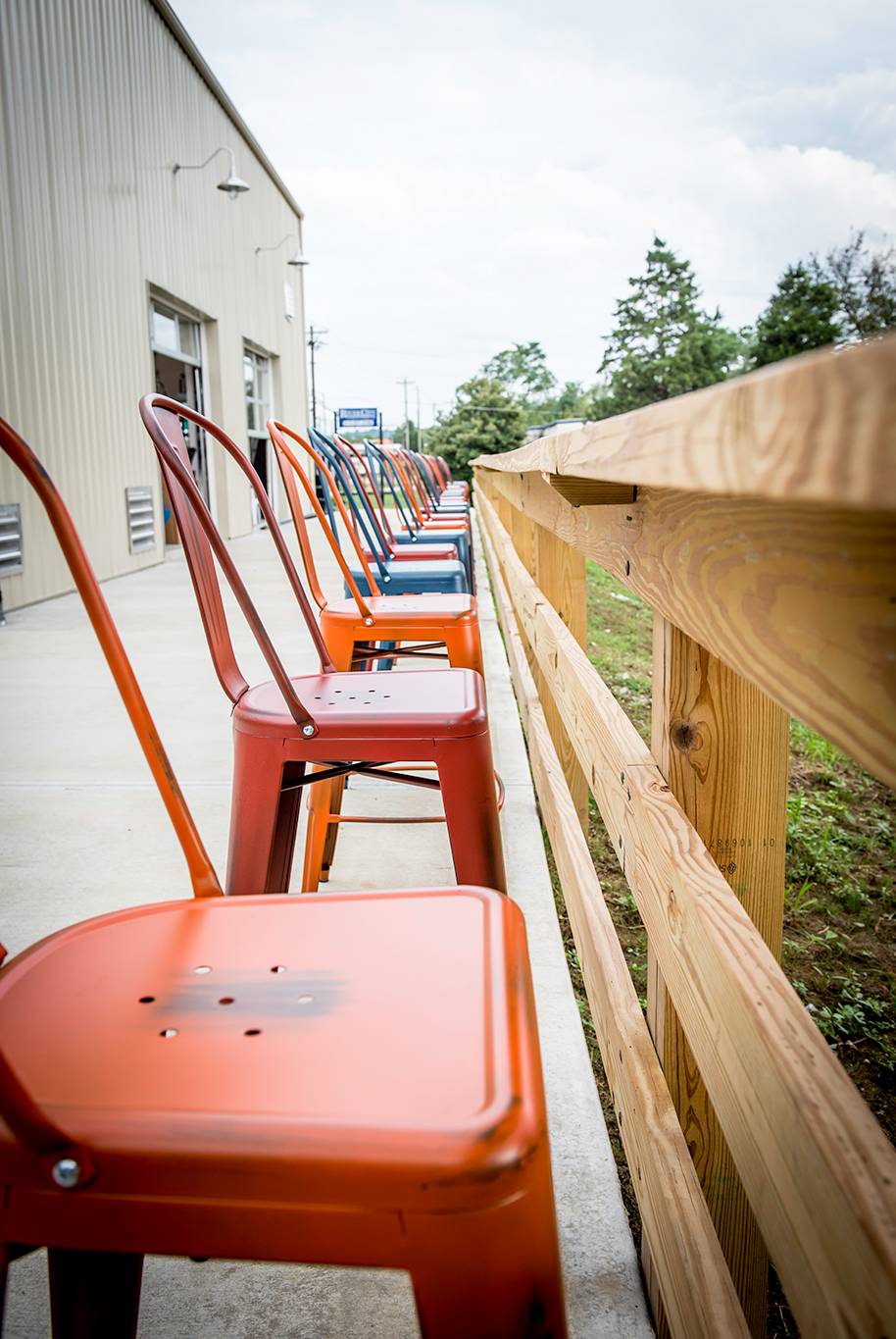 Dead Low Brewing | restaurant | 5959 Kellogg Ave, Cincinnati, OH 45230, USA | 5138001231 OR +1 513-800-1231