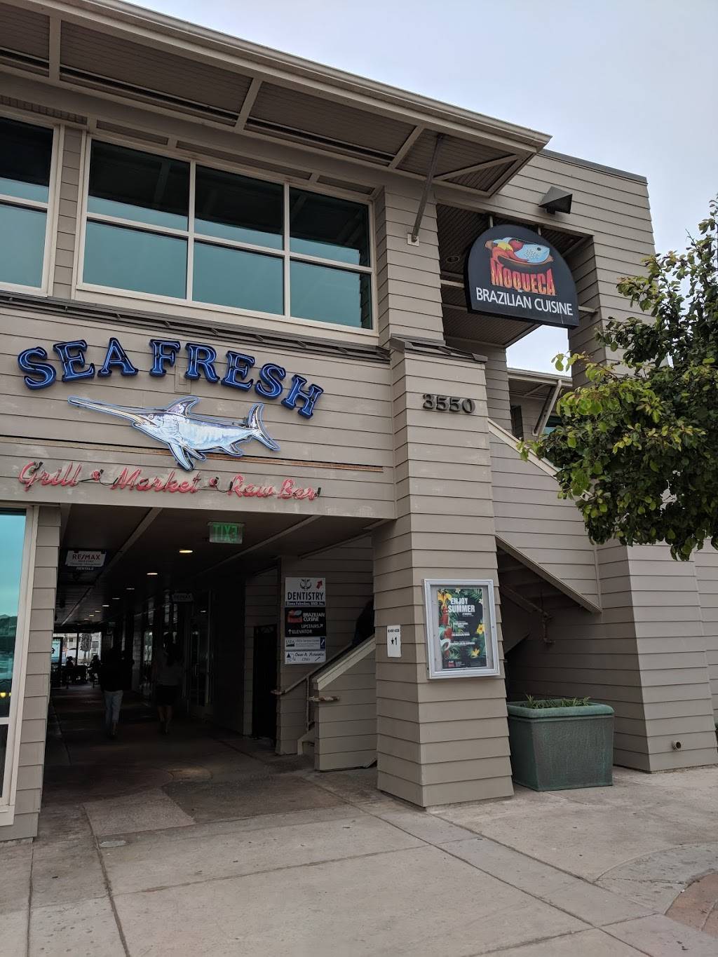 Sea Fresh Channel Islands | restaurant | 3550 Harbor Blvd, Oxnard, CA 93035, USA | 8052040974 OR +1 805-204-0974
