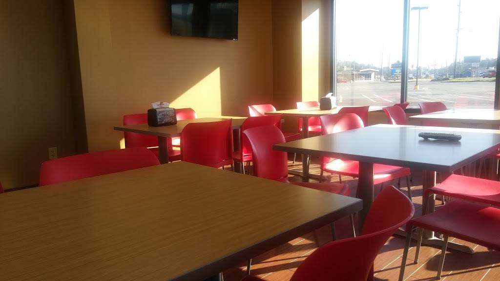 Dominos Pizza | meal delivery | 1820 6th Ave SE, Decatur, AL 35601, USA | 2563532888 OR +1 256-353-2888