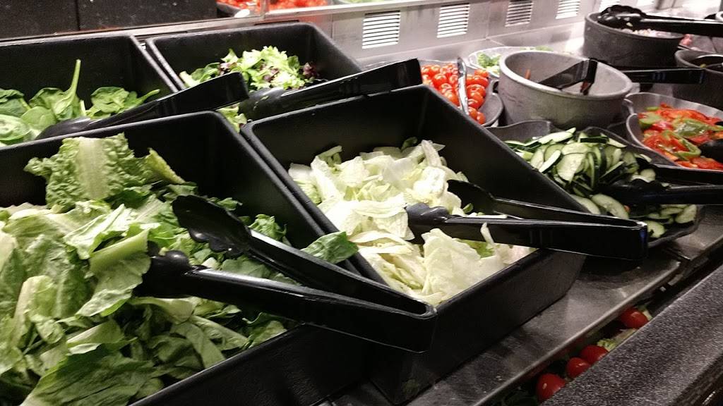 Ruby Tuesday | restaurant | 281 Hogan Blvd, Mill Hall, PA 17751, USA | 5707486563 OR +1 570-748-6563