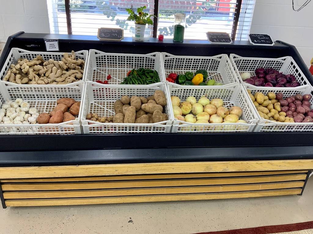 Isaros Farmers Market | restaurant | 642 Virginia Ave, Indianapolis, IN 46203, USA | 3174264916 OR +1 317-426-4916