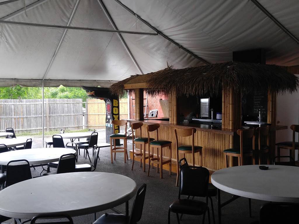 Tommy Boys Tavern Inc | restaurant | 120 Bill George Dr, Waynesburg, PA 15370, USA | 7246273150 OR +1 724-627-3150