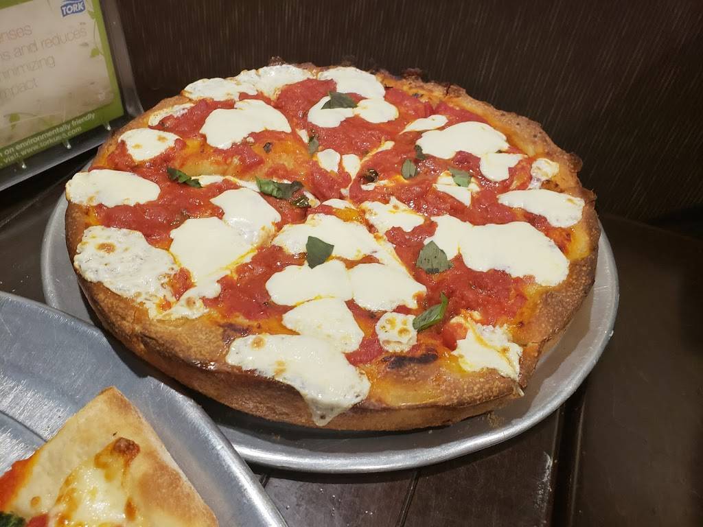 Di Raimo Pizzeria | restaurant | 76 Wall St, Huntington, NY 11743, USA | 6316735755 OR +1 631-673-5755