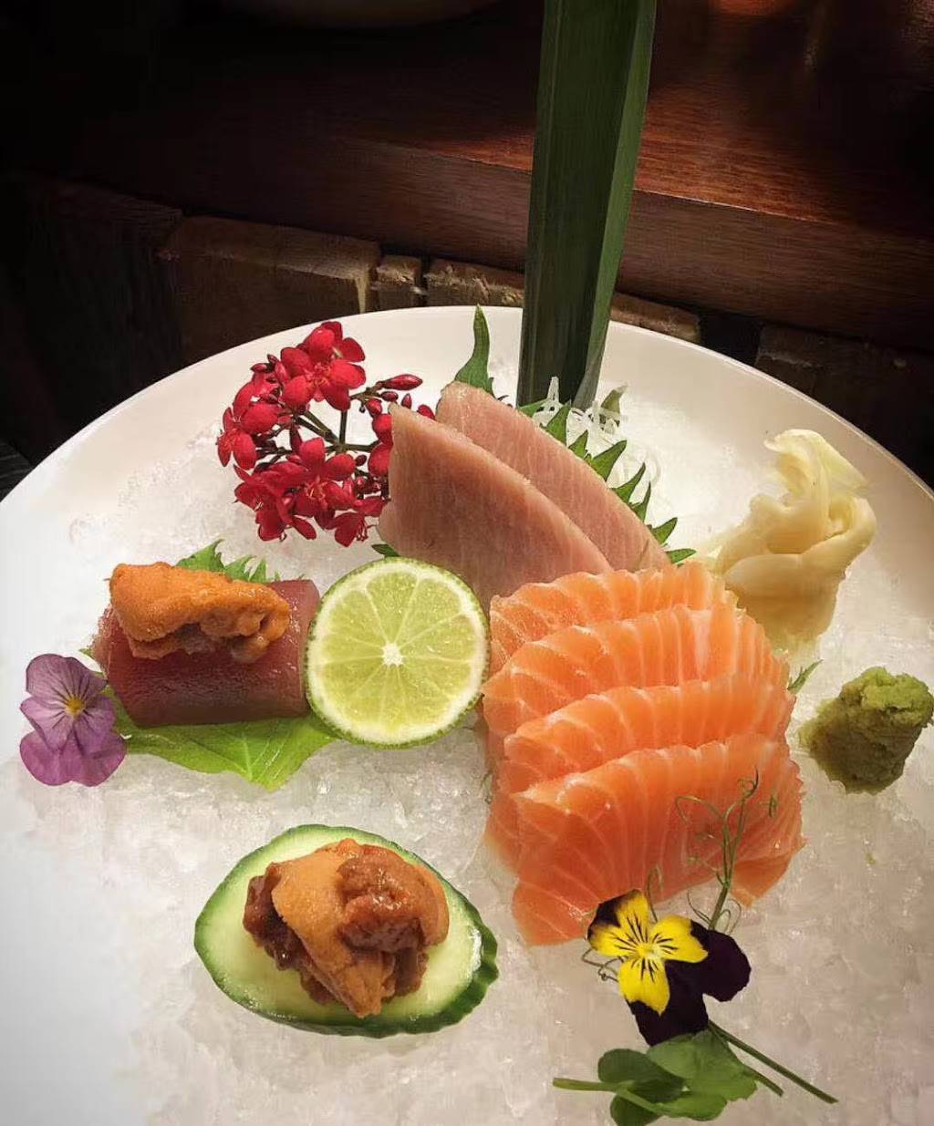 Grey Whale Sushi & Grill | restaurant | 129 N 10th St #113, Lincoln, NE 68508, USA | 4023278888 OR +1 402-327-8888