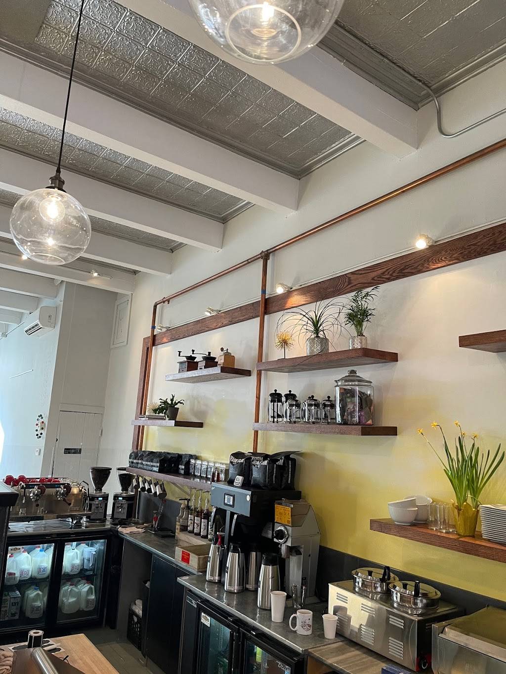 twoflower Great Barrington | restaurant | 34 Railroad St, Great Barrington, MA 01230, USA | 4136453470 OR +1 413-645-3470