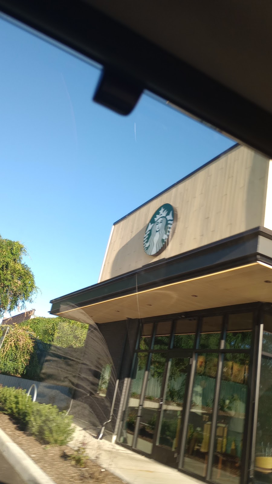 Starbucks | cafe | 149-51 Cross Island Pkwy, Queens, NY 11357, USA | 7187151454 OR +1 718-715-1454
