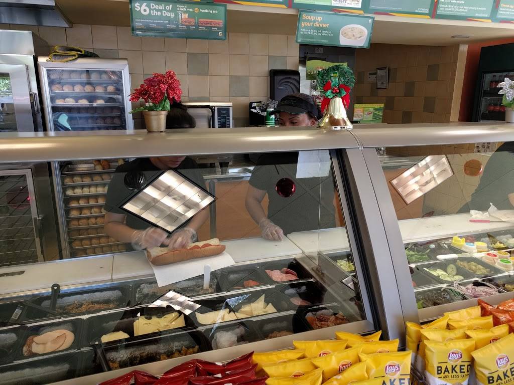 Subway Restaurants | restaurant | 2503 Scott Blvd, Santa Clara, CA 95050, USA | 4087481715 OR +1 408-748-1715
