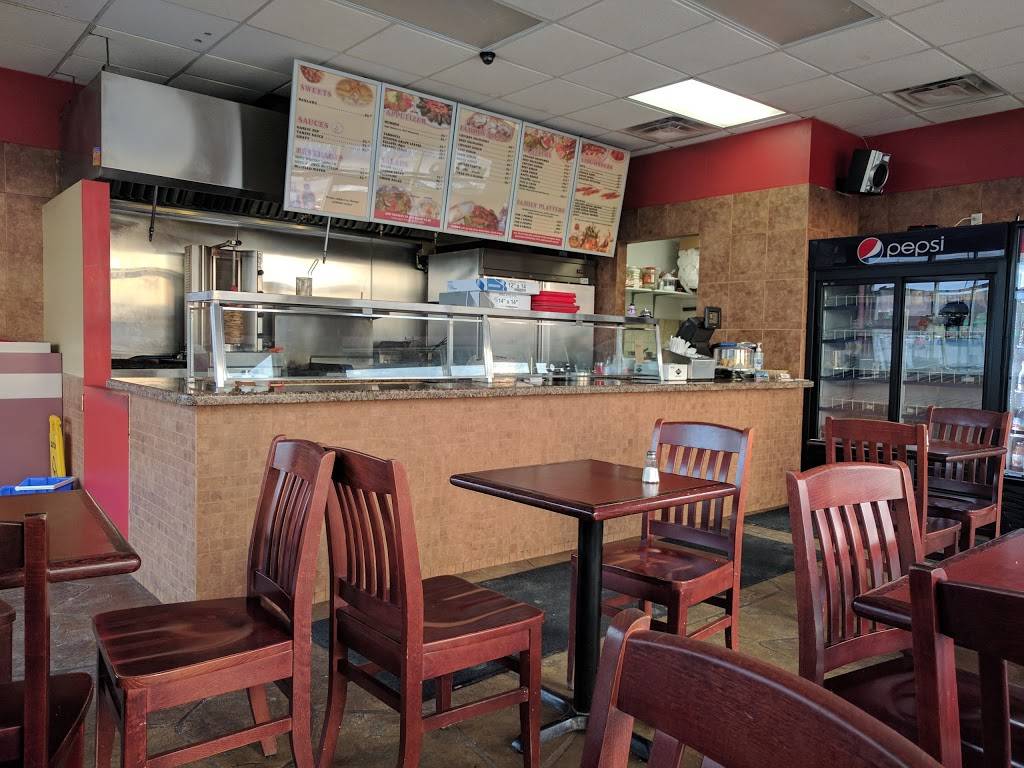 NICK FAMOUS SHAWARMAS | restaurant | 15440 Bayview Ave, Aurora, ON L4G 7J1, Canada | 9055032890 OR +1 905-503-2890