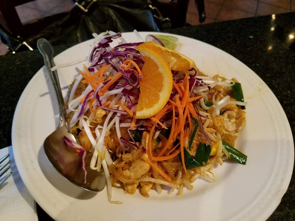Thai Dish Cuisine | restaurant | 108 N Ivy St, Canby, OR 97013, USA | 5032639898 OR +1 503-263-9898