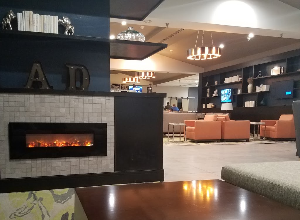 The Levee Bar | restaurant | 701 4th St, Alexandria, LA 71301, USA | 3185418330 OR +1 318-541-8330