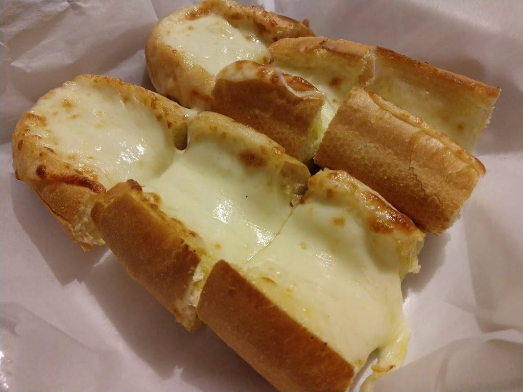 Chicagos Pizza | restaurant | 13204 Market Square Dr Suite 102, Fishers, IN 46038, USA | 3172885001 OR +1 317-288-5001