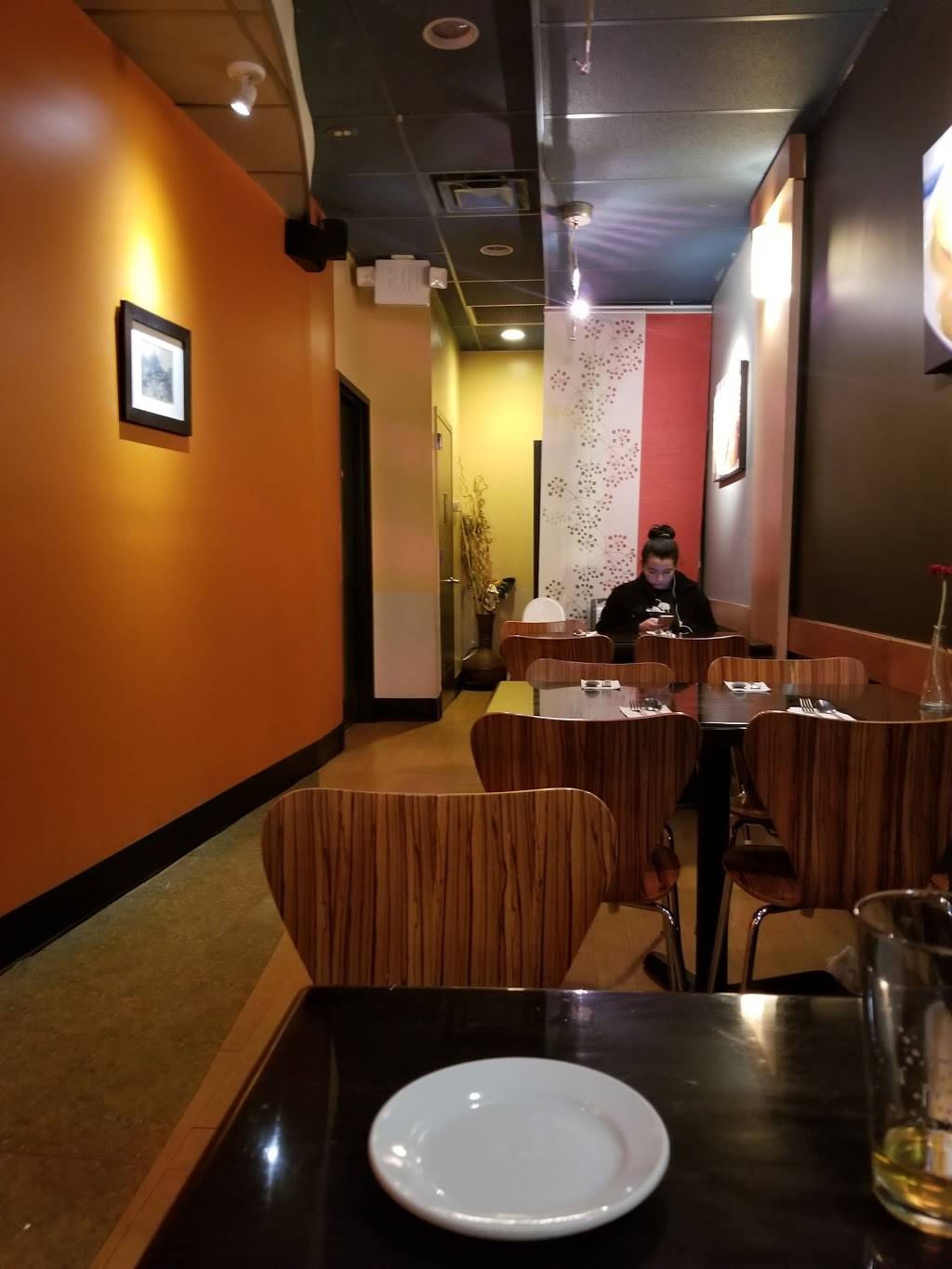 The Thai Cuisine Restaurant | restaurant | 1725, 757 Hungerford Dr, Rockville, MD 20850, USA | 3018384480 OR +1 301-838-4480