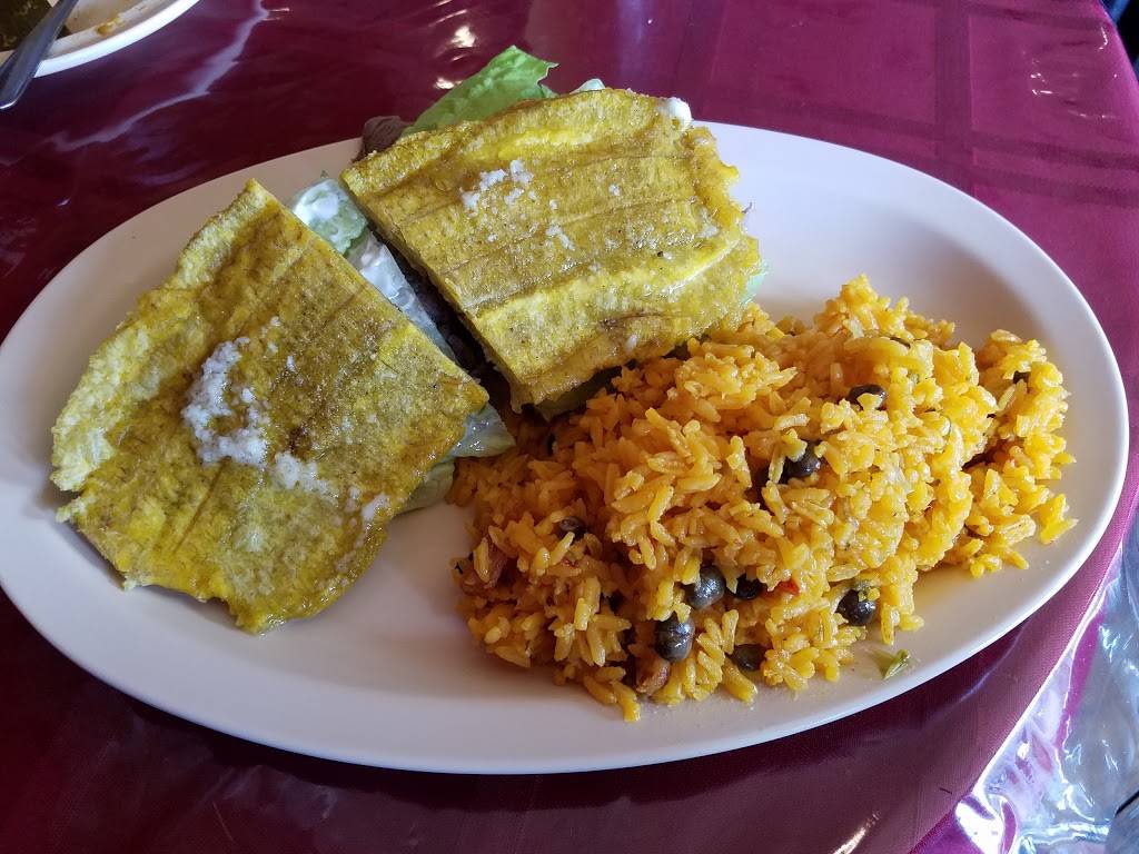 Borinquen Lounge | night club | 3811 N Western Ave, Chicago, IL 60618, USA | 7734428001 OR +1 773-442-8001