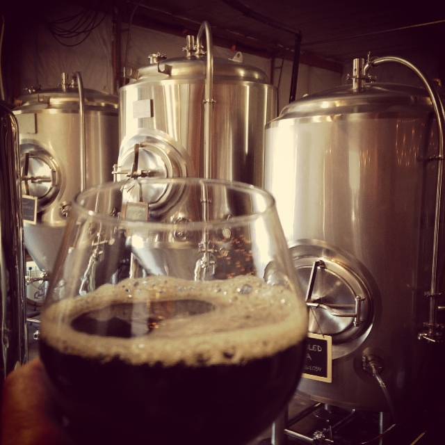 Fenton Winery & Brewery | restaurant | 1370 N Long Lake Rd, Fenton, MI 48430, USA | 8103734194 OR +1 810-373-4194