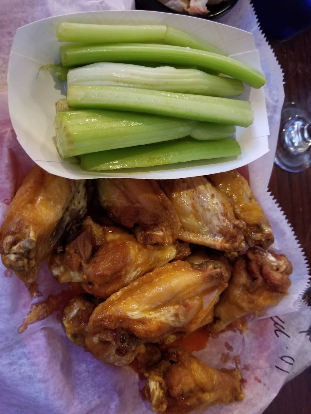 Buffalo Chips Restaurant | restaurant | 26620 Old 41 Rd, Bonita Springs, FL 34135, USA | 2399471000 OR +1 239-947-1000