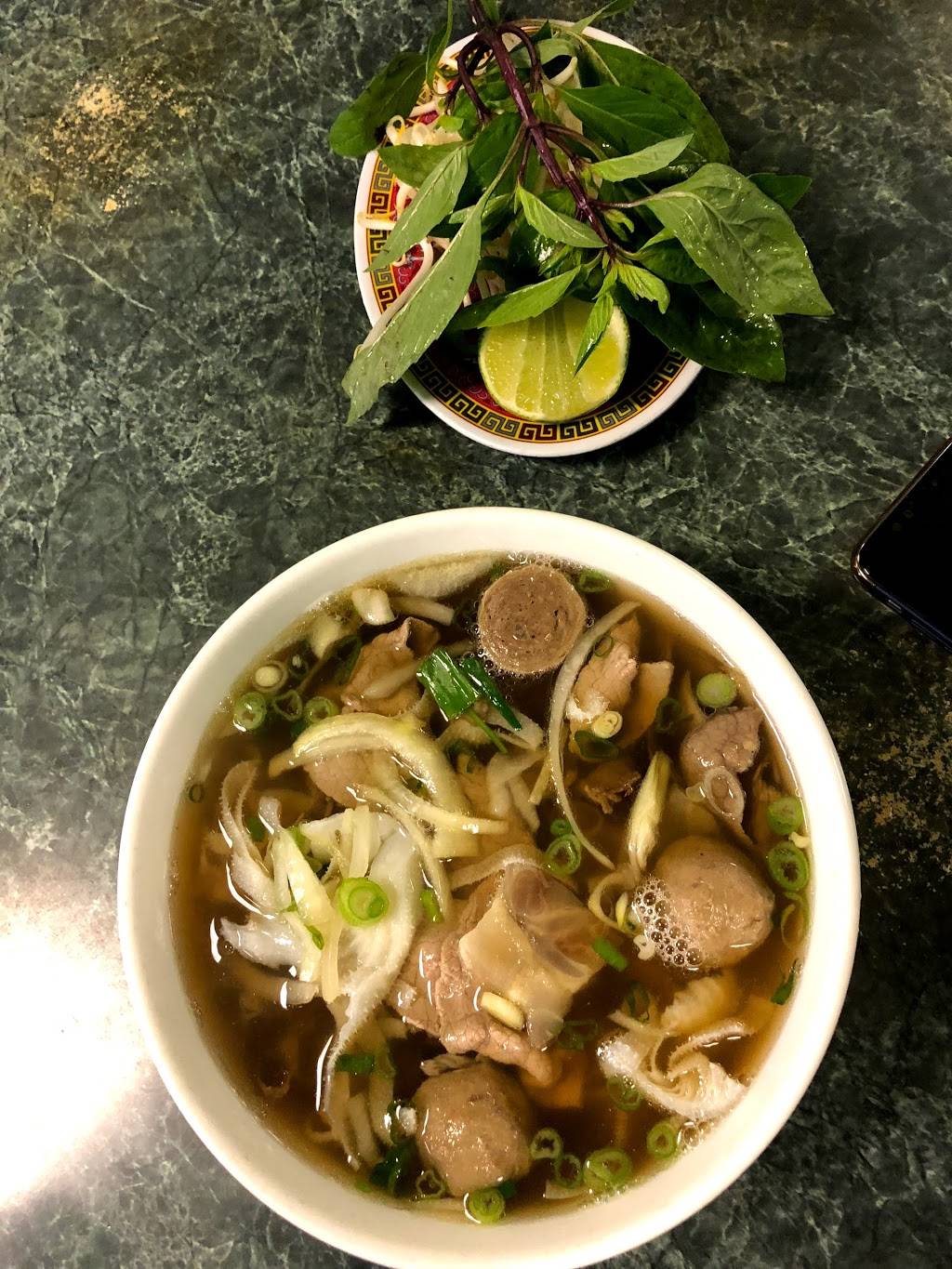 Phở Saigon II | restaurant | 3288 Pierce St A116, Richmond, CA 94804, USA | 5105286388 OR +1 510-528-6388