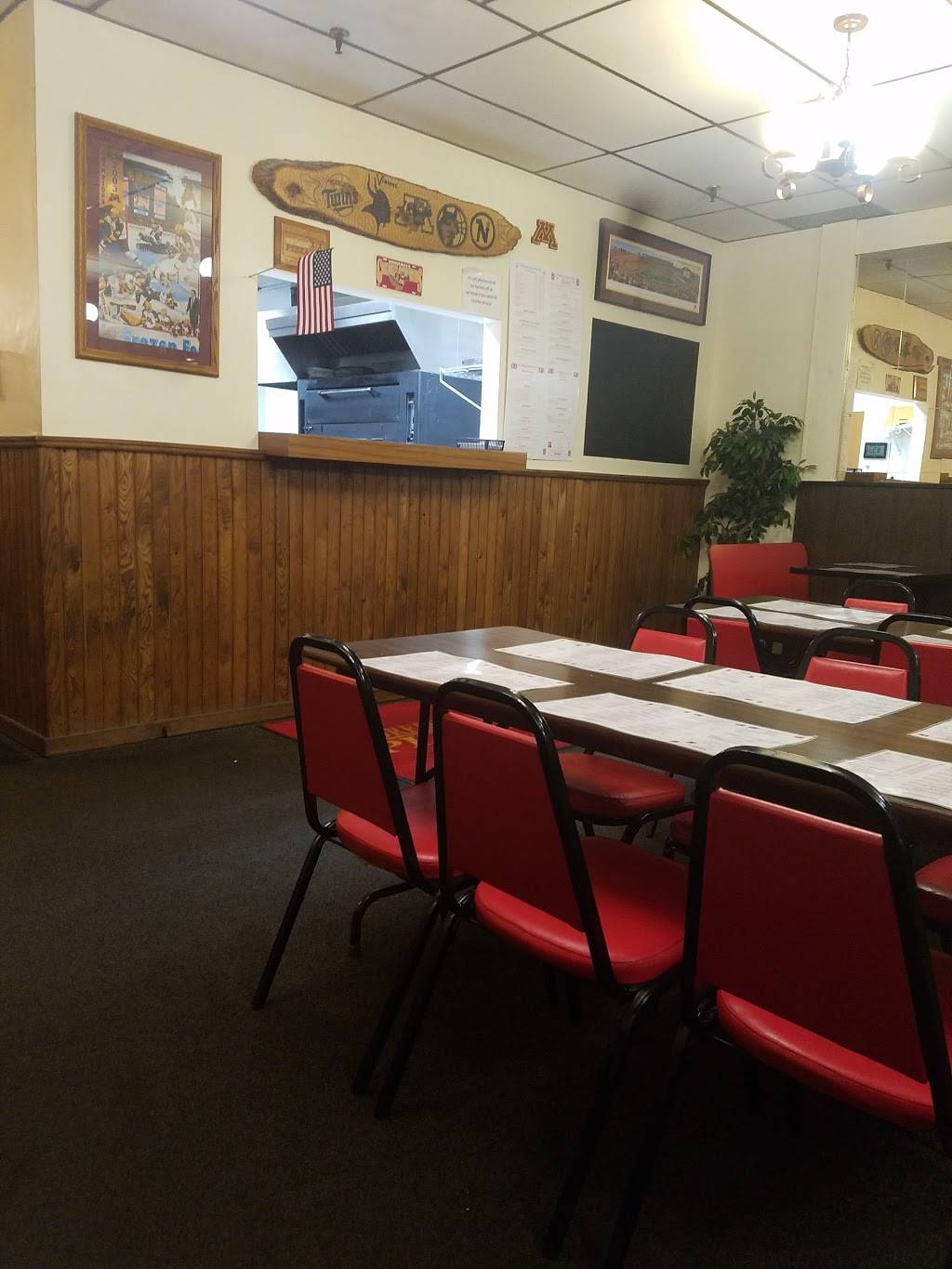 Scoreboard Pizza | meal delivery | 6816 Humboldt Ave N, Brooklyn Center, MN 55430, USA | 7635664455 OR +1 763-566-4455