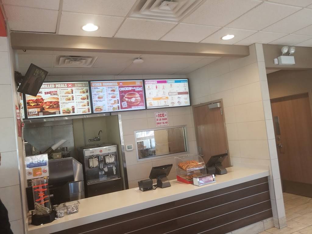 Burger King | restaurant | 7222 S Stony Island Ave, Chicago, IL 60649, USA | 7733639872 OR +1 773-363-9872