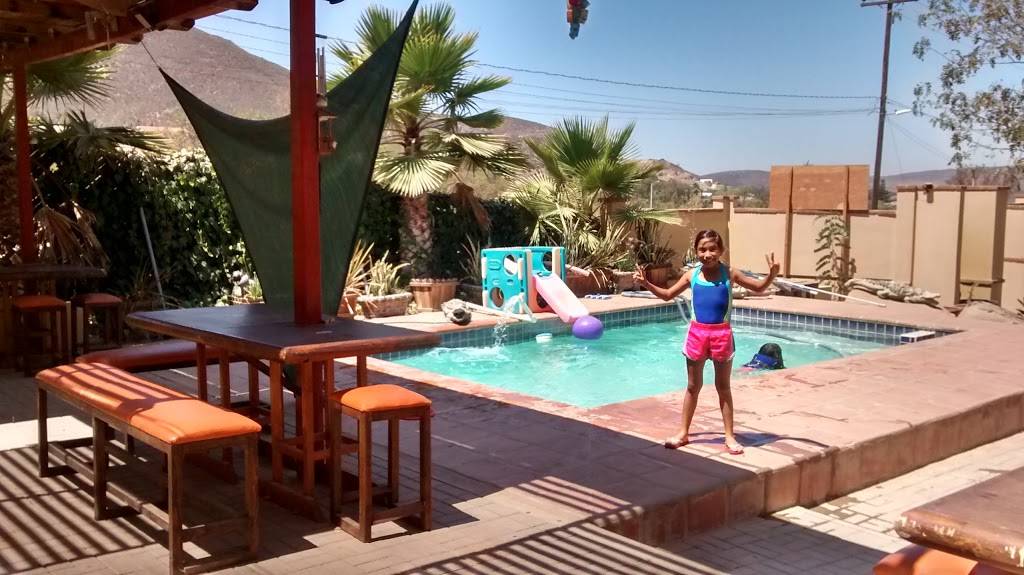 Restaurante La Berraquera | restaurant | Lerdo de Tejada, Villa de Juárez, B.C., Mexico | 016461607626 OR +52 646 160 7626