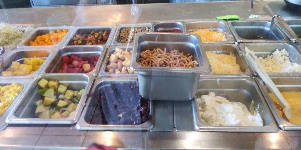 Salads 2000 | restaurant | 12215 Telegraph Rd, Santa Fe Springs, CA 90670, USA | 5627771015 OR +1 562-777-1015